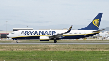 EI-EFS (37542) 2009 Boeing 737-8AS(WL)
