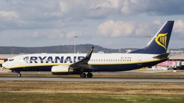 EI-EGA (38490) 2009 Boeing 737-8AS(WL)