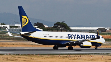 EI-EKF (35025) 2010 Boeing 737-8AS(WL)