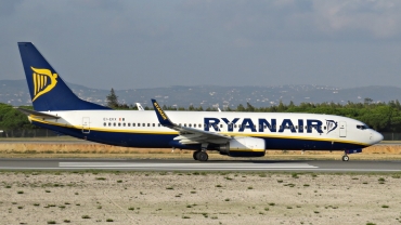 EI-EKX (35030) 2010 Boeing 737-8AS(WL)
