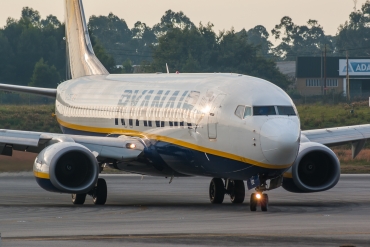 EI-ESZ (34996) 2011 Boeing 737-8AS(WL)