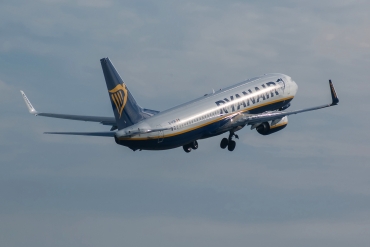 EI-FIN (44701) 2015 Boeing 737-8AS(WL)