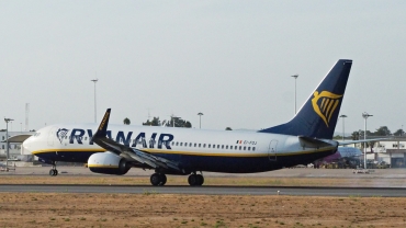 EI-FOG (cn 44711) Boeing 737-8AS