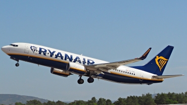 EI-FOL (61580) 2016 Boeing 737-8AS(WL)