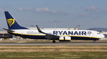 EI-FRF · Boeing 737-8AS(WL) · (FAO / LPFR)