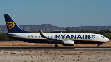 EI-FTV · Boeing 737-8AS(WL) · (FAO / LPFR)
