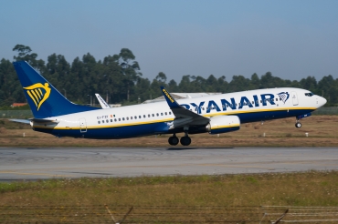 EI-FZD (44777) 2017 Boeing 737-8AS(WL)