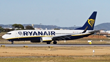 EI-FZH (44781) 2017 Boeing 737-8AS(WL)