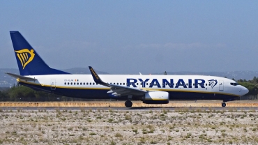 EI-GJA · Boeing 737-8AS(WL) · (FAO / LPFR)