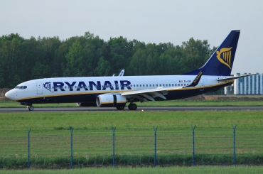 EI-EKI (38496) 2010 Boeing 737-8AS(WL)