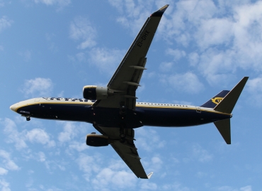 EI-DHX (33585) 2005 Boeing 737-8AS(WL)