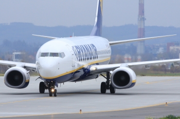 EI-EBD · Boeing 737-8AS(WL) · (RZE / EPRZ)