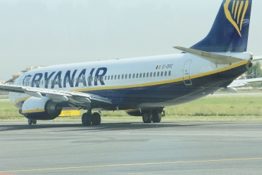 EI-DPZ (33616) 2007 Boeing 737-8AS WL