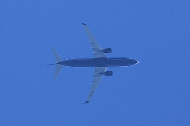 EI-ESZ · Boeing 737-8AS(WL) · -