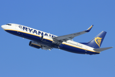 EI-ENI (40300) 2010 Boeing 737-8AS(WL)