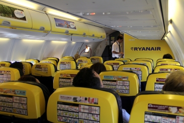EI-DLF · Boeing 737-8AS(WL) · -