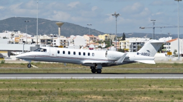 M-ABEU (45-374) 2009 Learjet 45