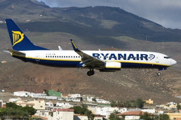 EI-EBI (37527) 2009 Boeing 737-8AS(WL)