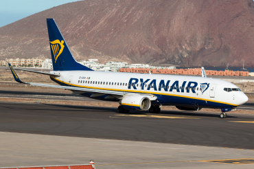 EI-EKG (35021) 2010 Boeing 737-8AS(WL)