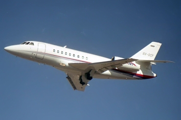 SX-DCF (134) 2001 Dassault Falcon 2000EX