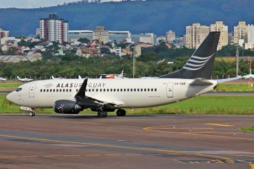 CX-OAB (cn 28869) Boeing 737-33R