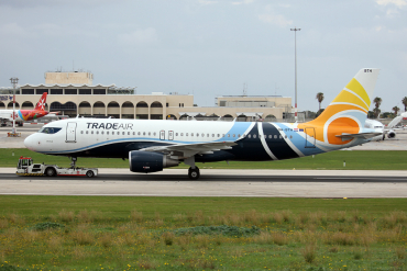 9A-BTH (1454) 2001 Airbus A320-214