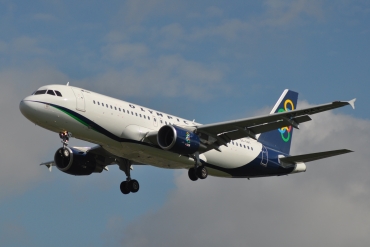 SX-OAT (4190) 2010 Airbus A320-214