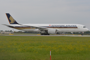 9V-SMJ (081) 2016 Airbus A350-941