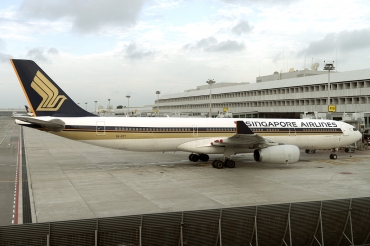 9V-STT (1382) 2013 Airbus A330-343