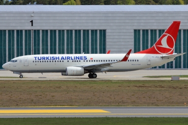 TC-JFU (29781) 1999 Boeing 737-8F2(WL)