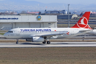 TC-JLZ · Airbus A319-132 · (IST / LTBA)