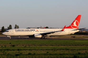 TC-JYG (40983) 2012 Boeing 737-9F2ER(WL)