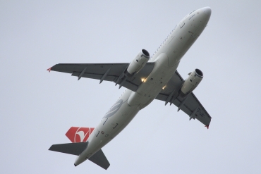 TC-JAI · Airbus A320-232 · (FCO / LIRF)