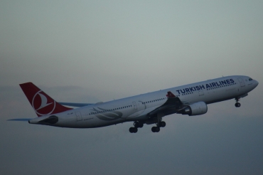 TC-JNT (1476) 2013  Airbus A330-303
