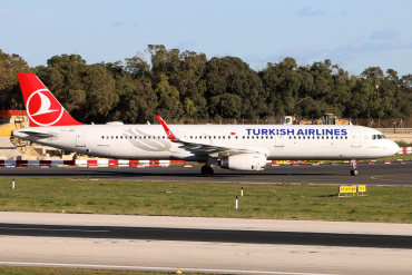 TC-JSN (6508) 2015 Airbus A321-231(WL)