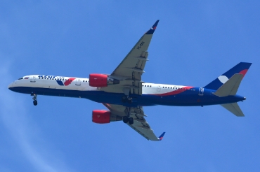 VQ-BKB (26271) 1994 Boeing 757-2Q8 WL