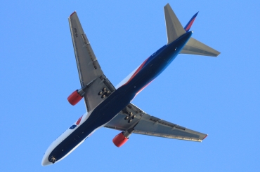 VQ-BUP (cn 28043) Boeing 767-33AER