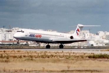 D-AGWB · McDonnell Douglas MD-83 · (FAO / LPFR)