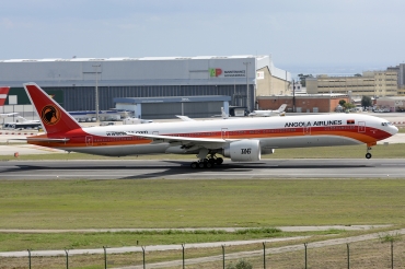 D2-TEG (40805) 2011 Boeing 777-3M2(ER)