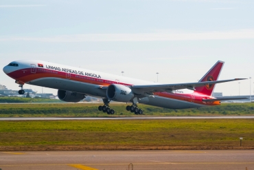 D2-TEG (40805) 2011 Boeing 777-3M2(ER)