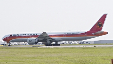 D2-TEK (43254) 2016 Boeing 777-3M2(ER)
