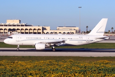 HZ-A3 (764) 1997 Airbus A320-214