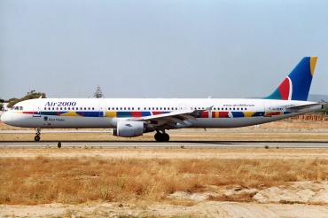 G-OOAF (677) 1997 Airbus A321-211