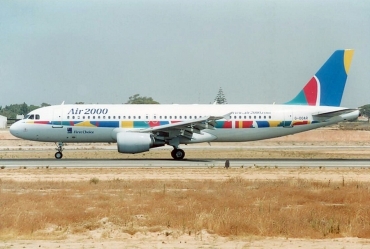 G-OOAR (1320) 2000 Airbus A320-214
