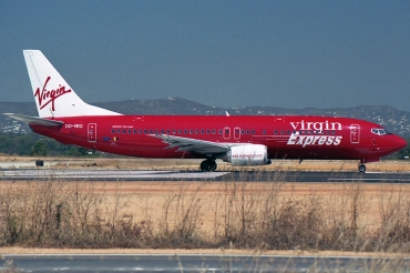 OO-VEO (24688) 1990 Boeing 737-4Y0