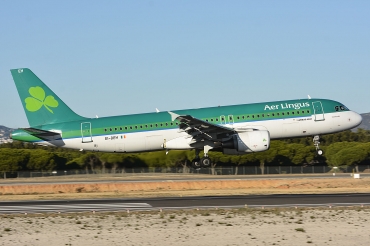 EI-DEH (cn 2294) Airbus A320-214