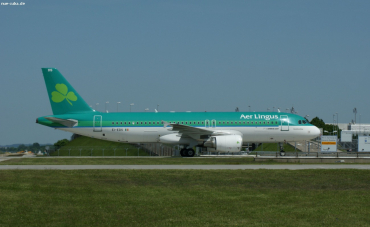 EI-EDS (3755) 2008 Airbus A320-214