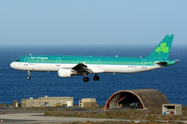 EI-CPE (cn 0926) Airbus A321-211