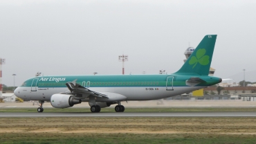 EI-DEA · Airbus A320-214 · (FAO / LPFR)