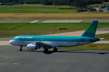 EI-DES (2635) 2005 Airbus A320-214
